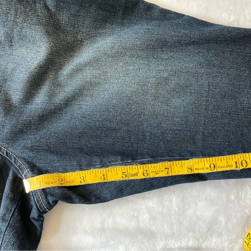 NYDJ Medium Wash Bermuda Denim Jean Shorts Size 8 - Picture 10 of 10
